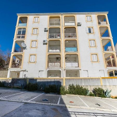 Apartmani Adria Lila Crikvenica Dramalj Bagian luar foto