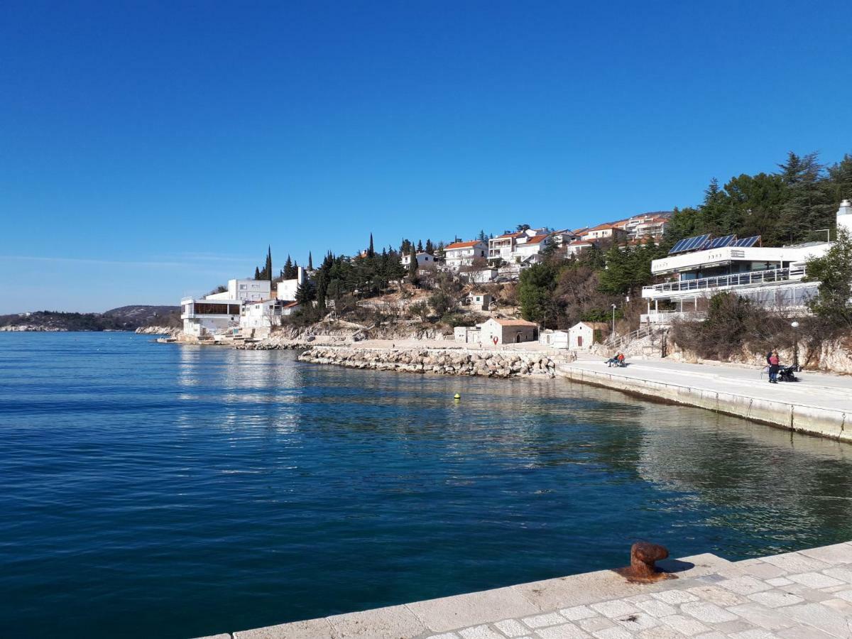 Apartmani Adria Lila Crikvenica Dramalj Bagian luar foto